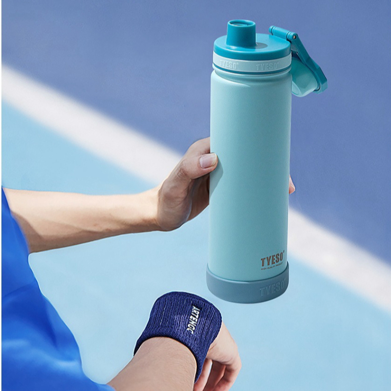 TYESO Borraccia Termica in Acc - Sports Equipment 5 Years Old recensione e prezzo