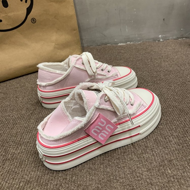 Sneakers in Pelle da Donna 202 - Sports Equipment Resale recensione e prezzo